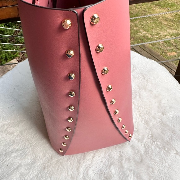 Michael Kors Manhattan Large Tote- Pink NWT - Picture 6 of 6